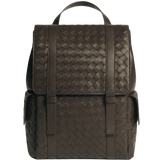 Backpack flap 1
